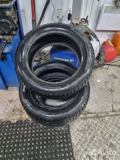 Pirelli Ice Zero 225/55 R17