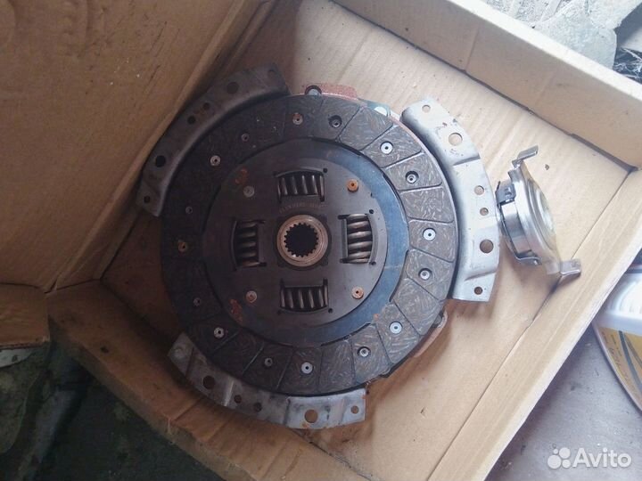 Сцепление в сборе 200мм