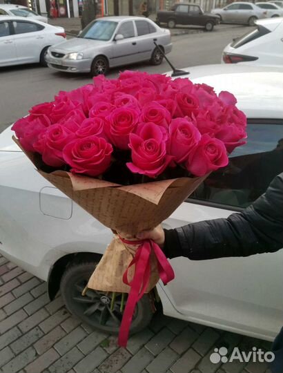 Розы букет цветов 51