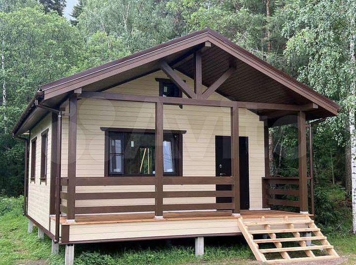 Дом 48 м² на участке 8,5 сот.