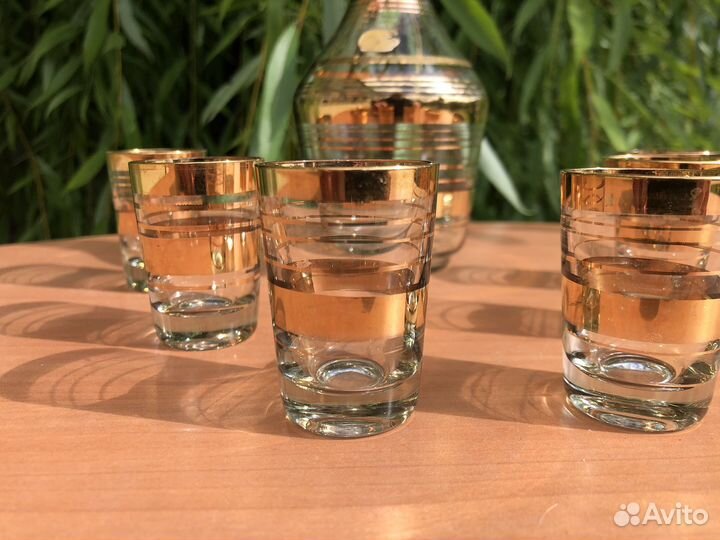 Старинный стеклянный набор для коньяка