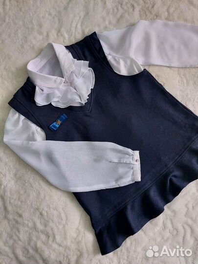 Жилет школьный для девочки 140-146