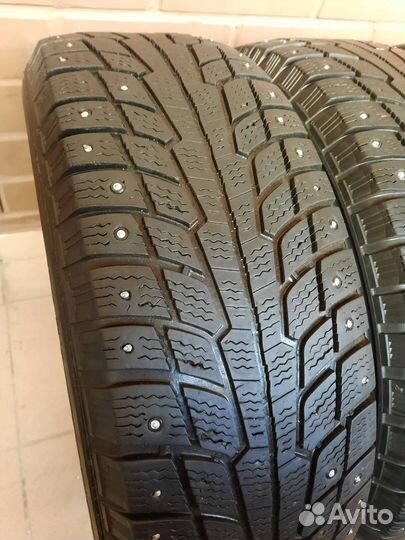 Michelin Latitude X-Ice North 225/70 R16