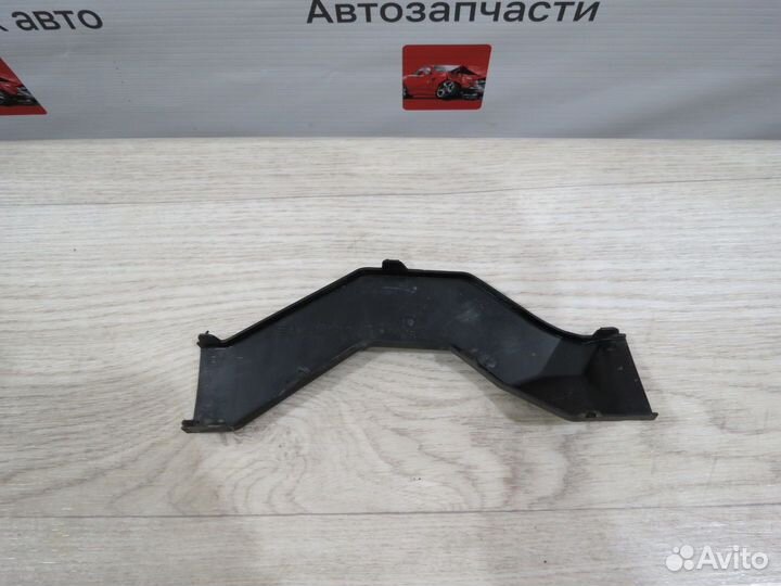 Накладка декоративная Mazda 3 BK