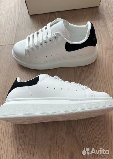 Кеды Alexander Mcqueen белые