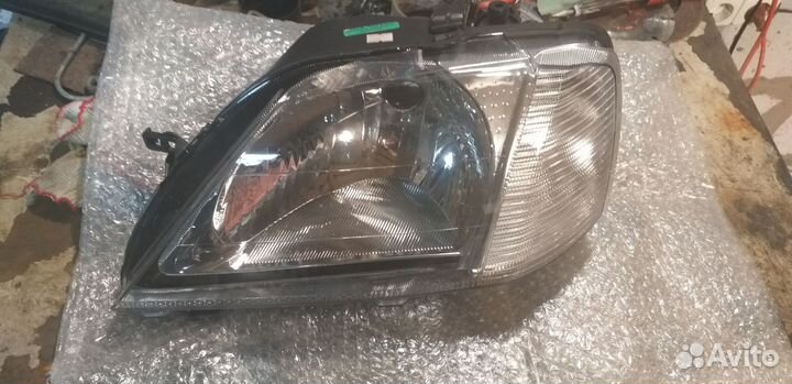 Фары на renault logan 1 дорест