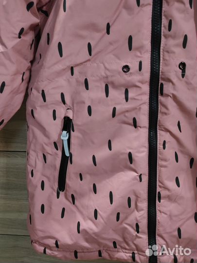 Новая демисезонная куртка (134 размер)