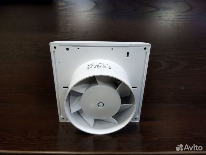 Вентилятор вытяжной эра 4S-02