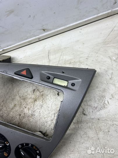 Ford focus 1 блок управления печки с часами