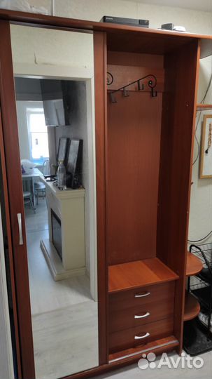 Шкаф купе бу 212х140х37 см