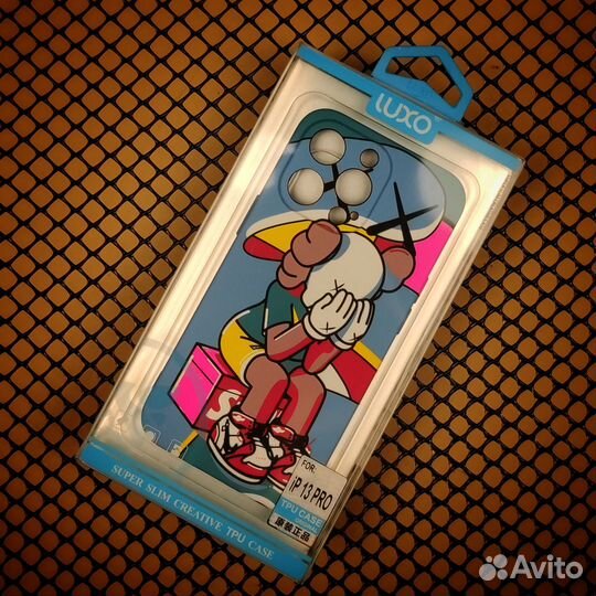 Чехлы на iPhone 13 Pro (Магазин)