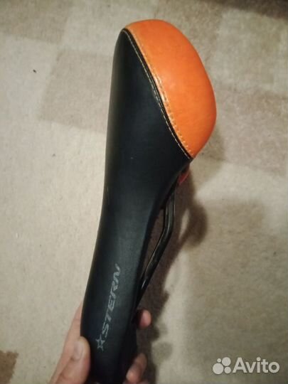 Седло велосипедное