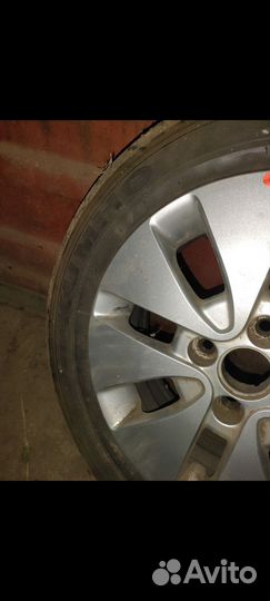 R15 Kumho Solus KH17 185/65, PCD 4x100 DIA 54.1