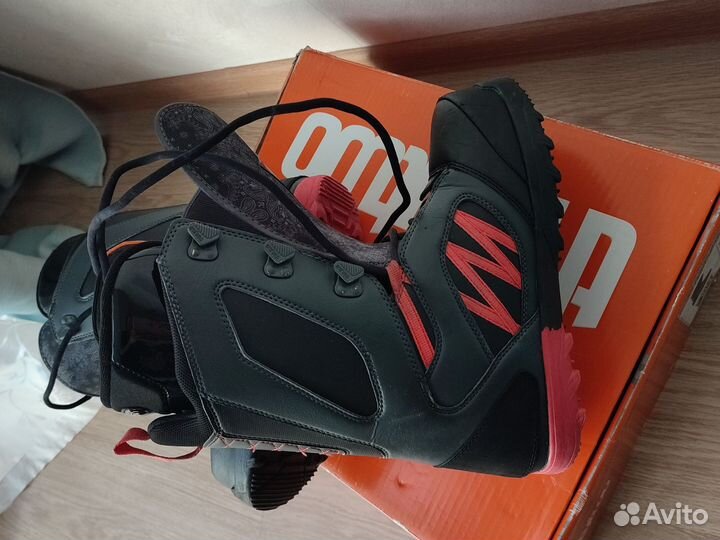 Сноубордические ботинки thirtytwo