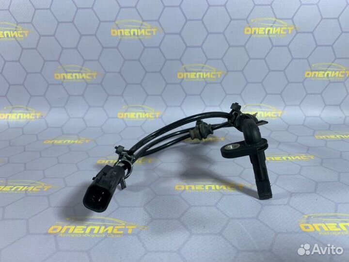 Датчик абс задний Opel Astra J
