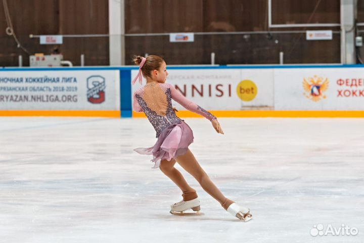 Костюм для фигурного катания 146