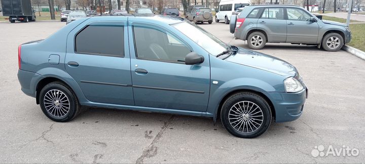 Renault Logan 1.6 МТ, 2010, 170 000 км