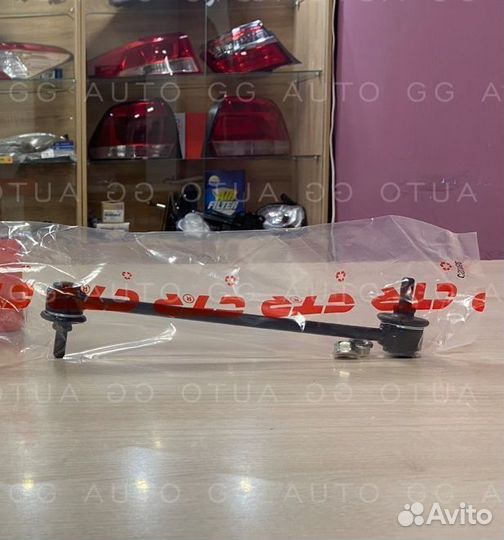 Задняя стойка стабилизатора на Камри V40-50-55