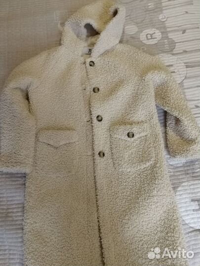 Пальто женское демисезонное 46 размер