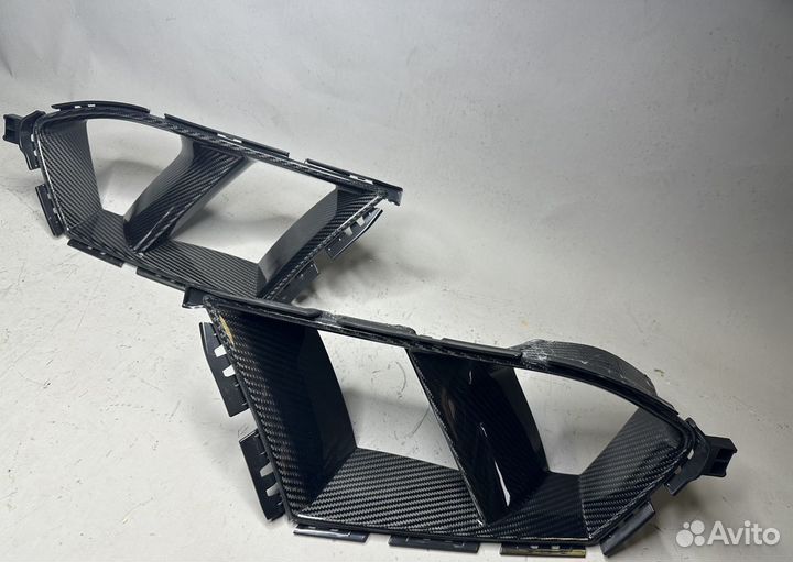 Вставки в бампер BMW G80 M3 G82 M4 карбон премиум