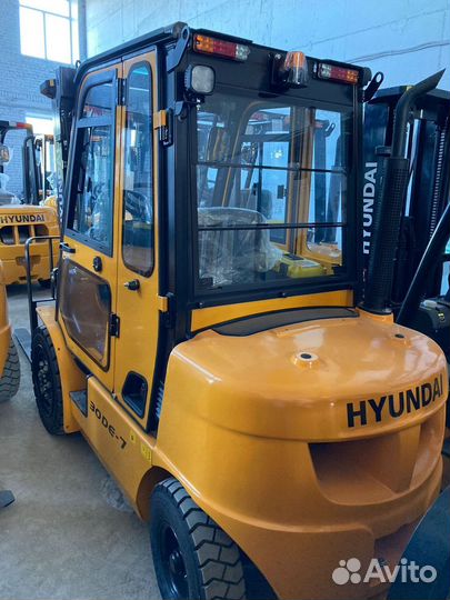 Вилочный погрузчик Hyundai 30DE-7, 2024