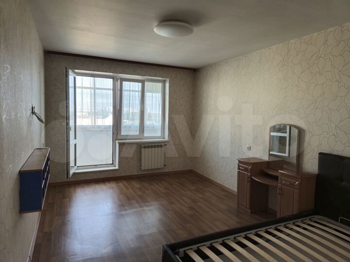 3-к. квартира, 77 м², 9/9 эт.