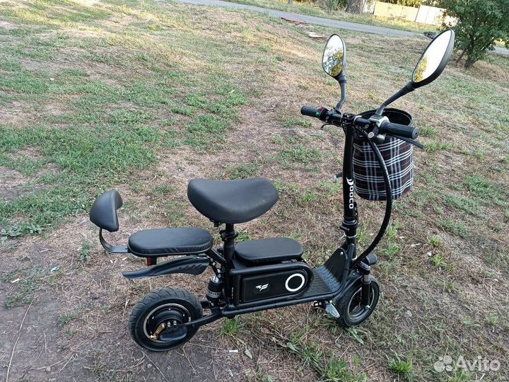 Качественный электроскутер S201