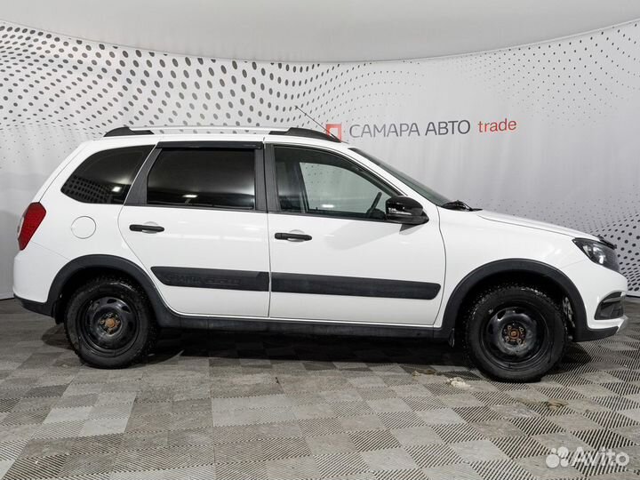 ВАЗ Granta Cross 1.6 МТ, 2020, 31 936 км