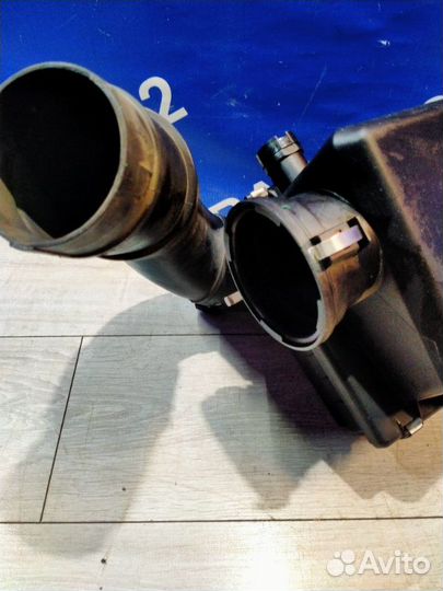 Корпус воздушного фильтра Bmw X5 E53 4.4I M62