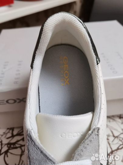 Кроссовки Geox новые 38,40,41