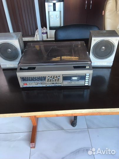 Проигрыватель винила СССР