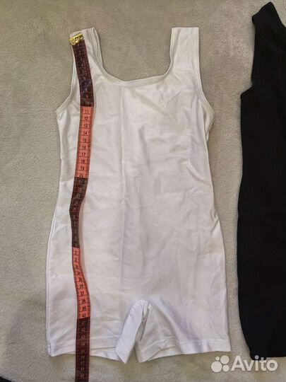 Комбинезон для маленькой гимнастки с юбкой