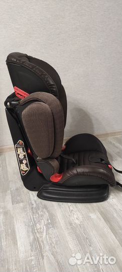 Автомобильное кресло happy baby mustang