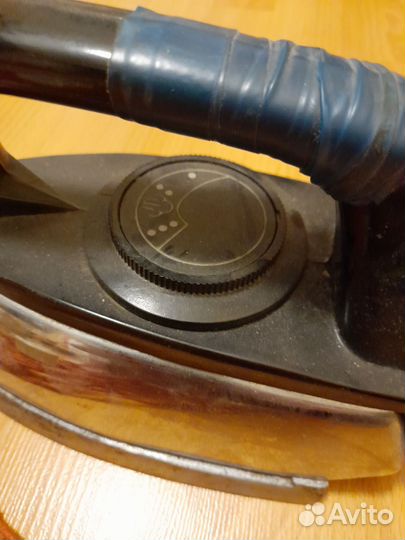 Утюг советский