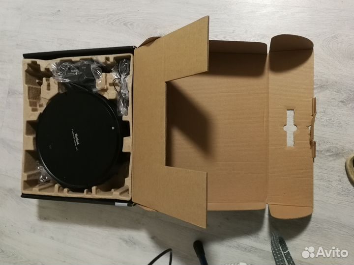Робот пылесос tefal