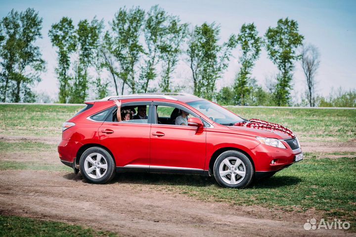 Автомобиль на свадьбу Lexus RX с водителем