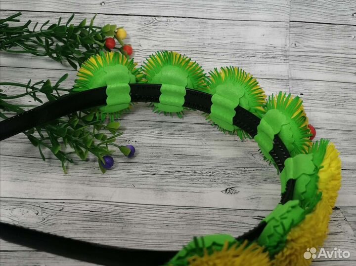 Ободок с одуванчиками