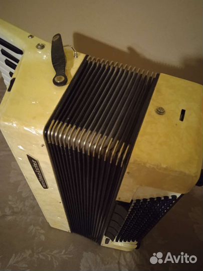 Аккордеон weltmeister stella