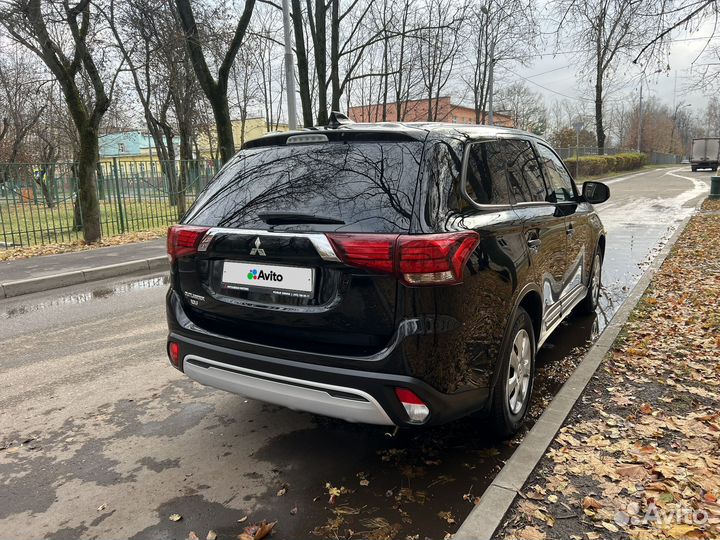 Mitsubishi Outlander 2.0 CVT, 2020, 57 300 км
