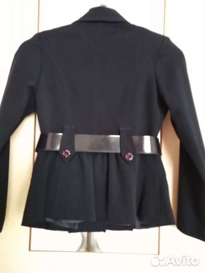 Пиджак для девочки 140