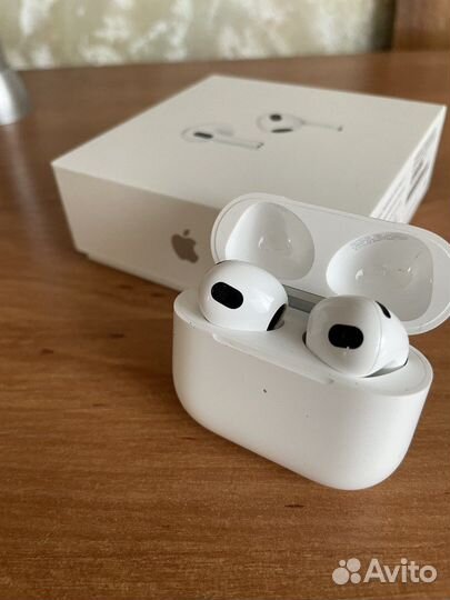 Беспроводные наушники apple airpods 3