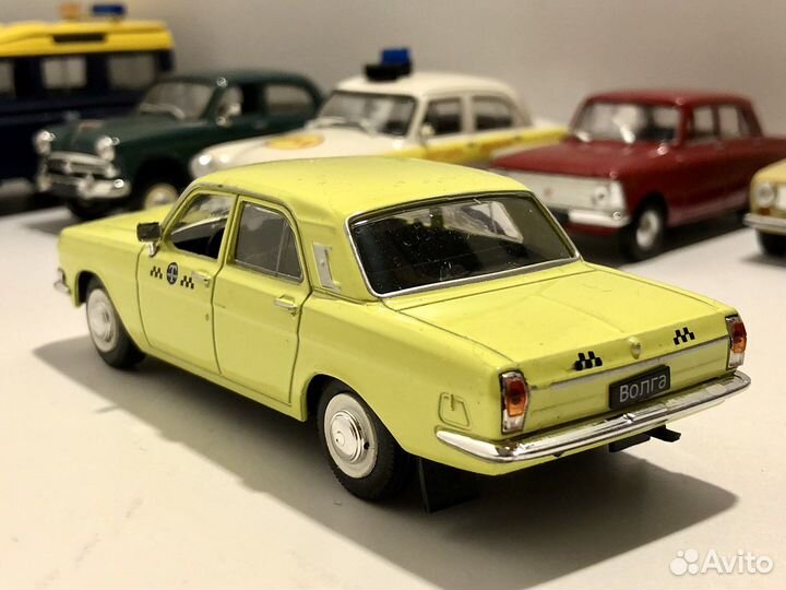 Модель автомобиля Волга газ-24-01 такси