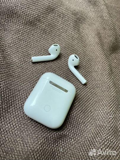 Беспроводные наушники apple airpods 2