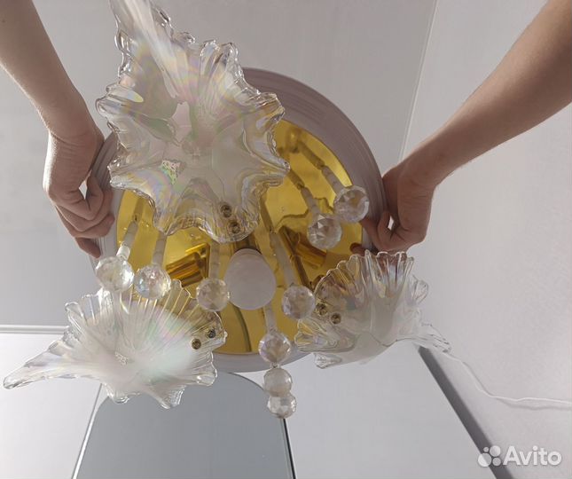 Люстра с хрустальными шариками