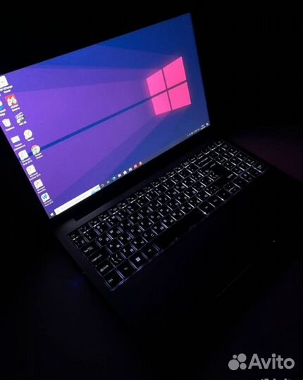 Ноутбук Ezzzbox 16/512 15,6