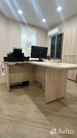 Продам офисную мебель