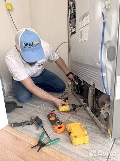 Peмoнт холодильников: Запчасти c coбoй