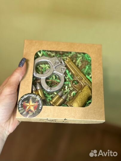 Шоколадные наборы на 23 февраля