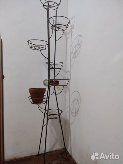 Подставка для цветов