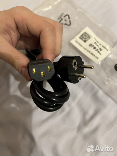 Шнур питания для компьютера
